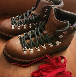 J Crew Diemme hoking boots